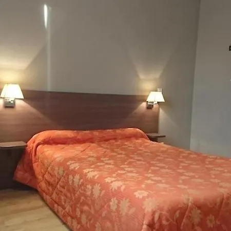 De La Nougatine Eu Hotel 2*